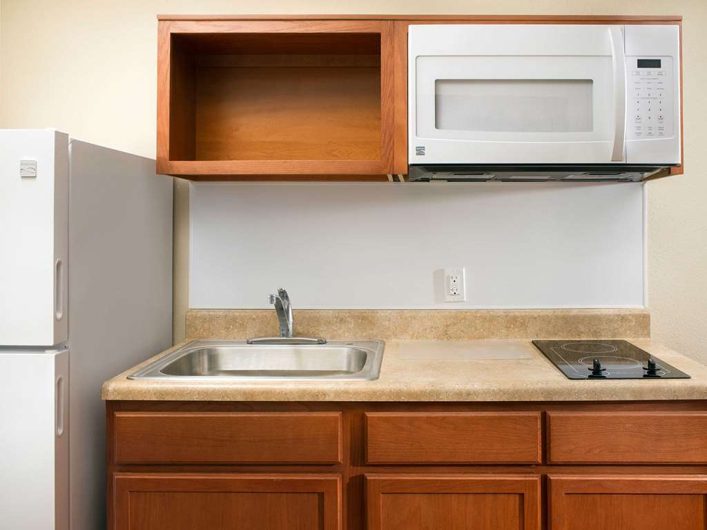 Extended Stay America Select Suites - Kansas City - South - I-49 Номер фото